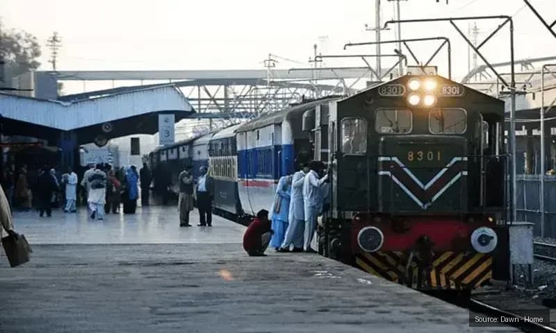 Pakistan Railways Deploys Four Eid Special Trains for Holiday Travel