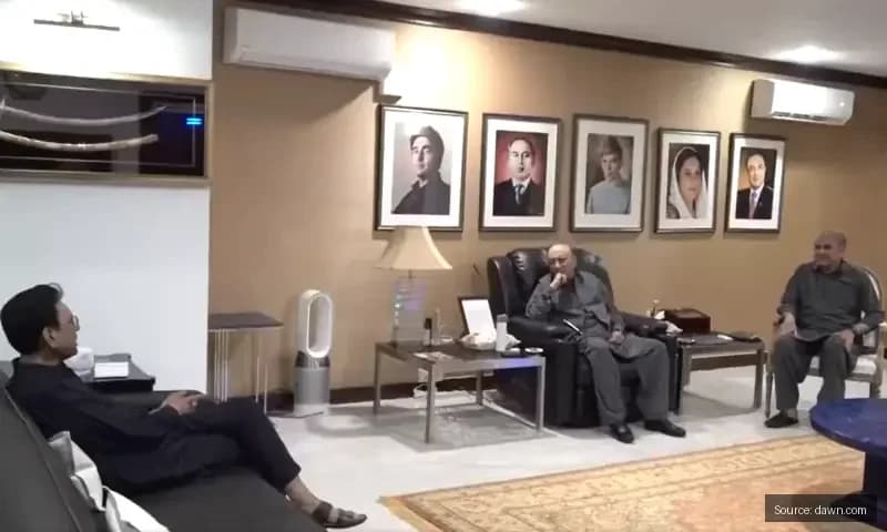 Zardari Urges Political Unity Amidst Karachi Tensions