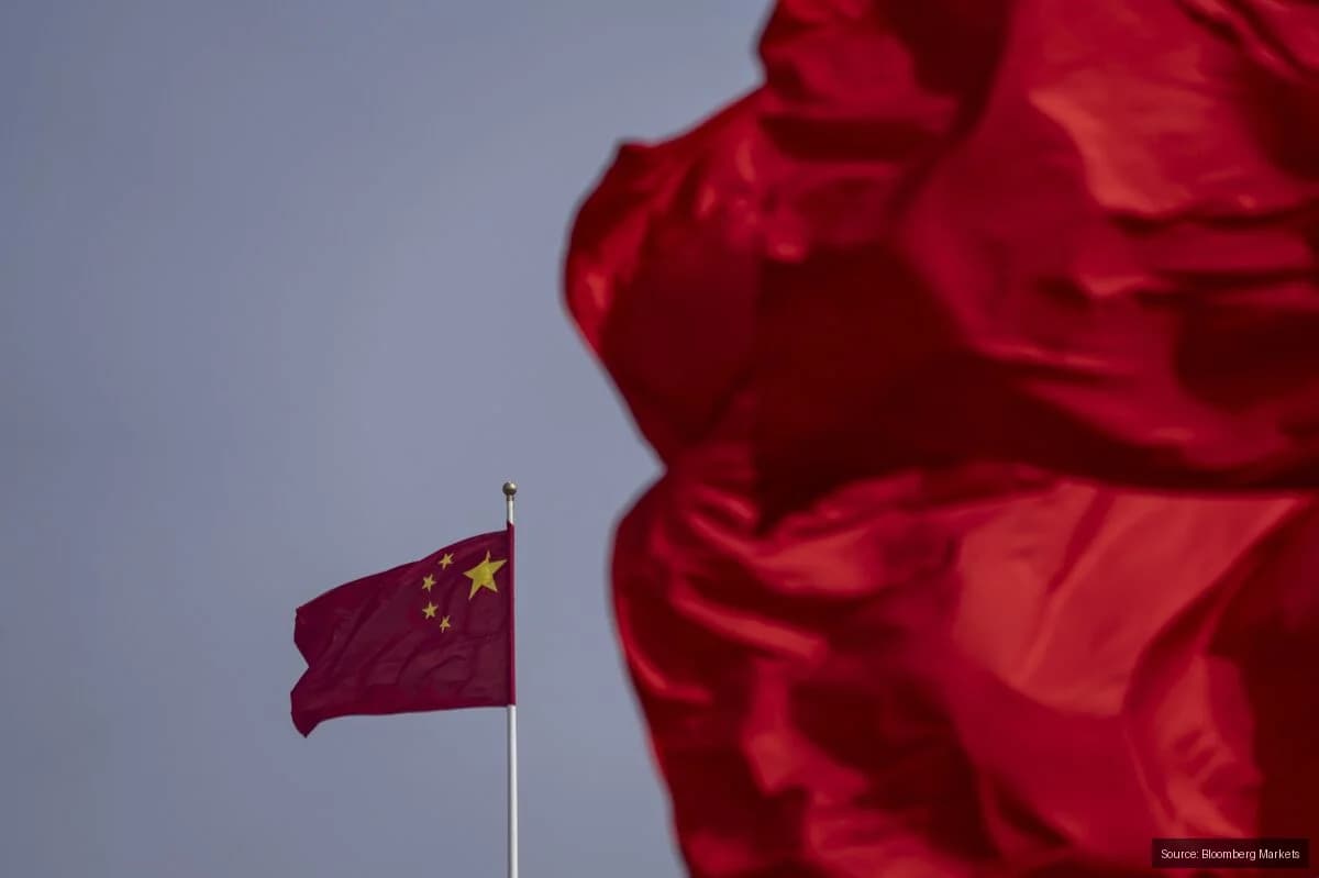 China Financial Crackdown Intensifies with Top Regulator Probe