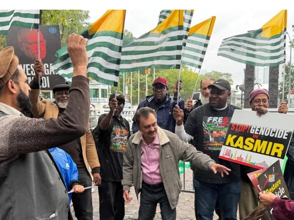 Kashmiri-Americans protest outside UN over India’s Kashmir policy